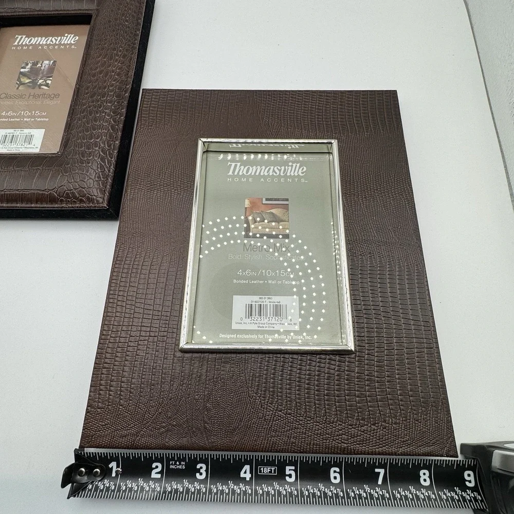 Pair Thomasville Leather Croc Embossed 4x6 Picture Frames Brown Home Decor